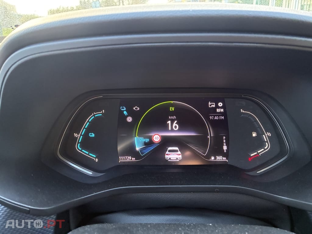 Renault Arkana 1.6 E-Tech Full Hybrid Evolution — fotografia 5