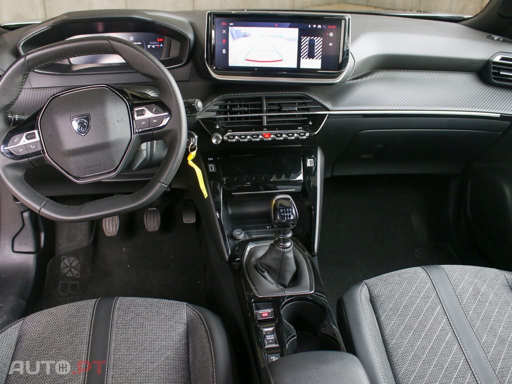 Peugeot 2008 1.2 PureTech Allure