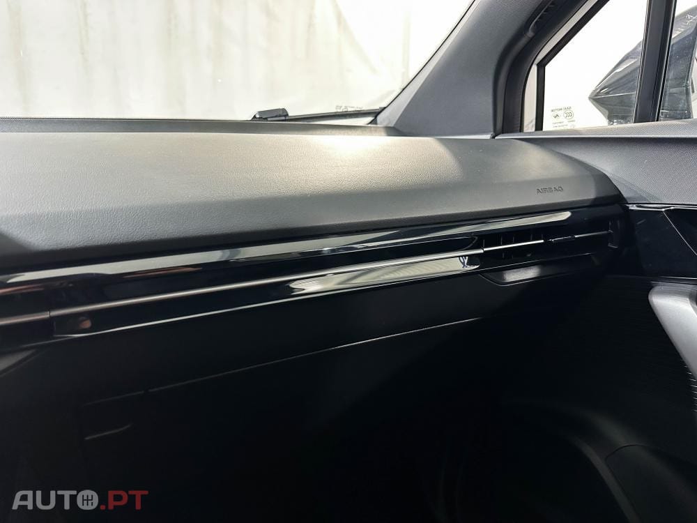 MG MG4 64 kWh Luxury