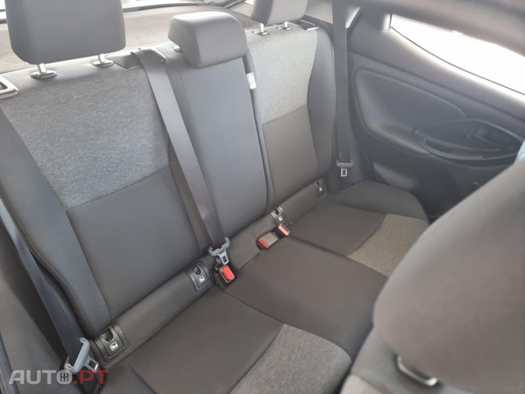 Toyota Yaris 1.0 VVT-I Comfort