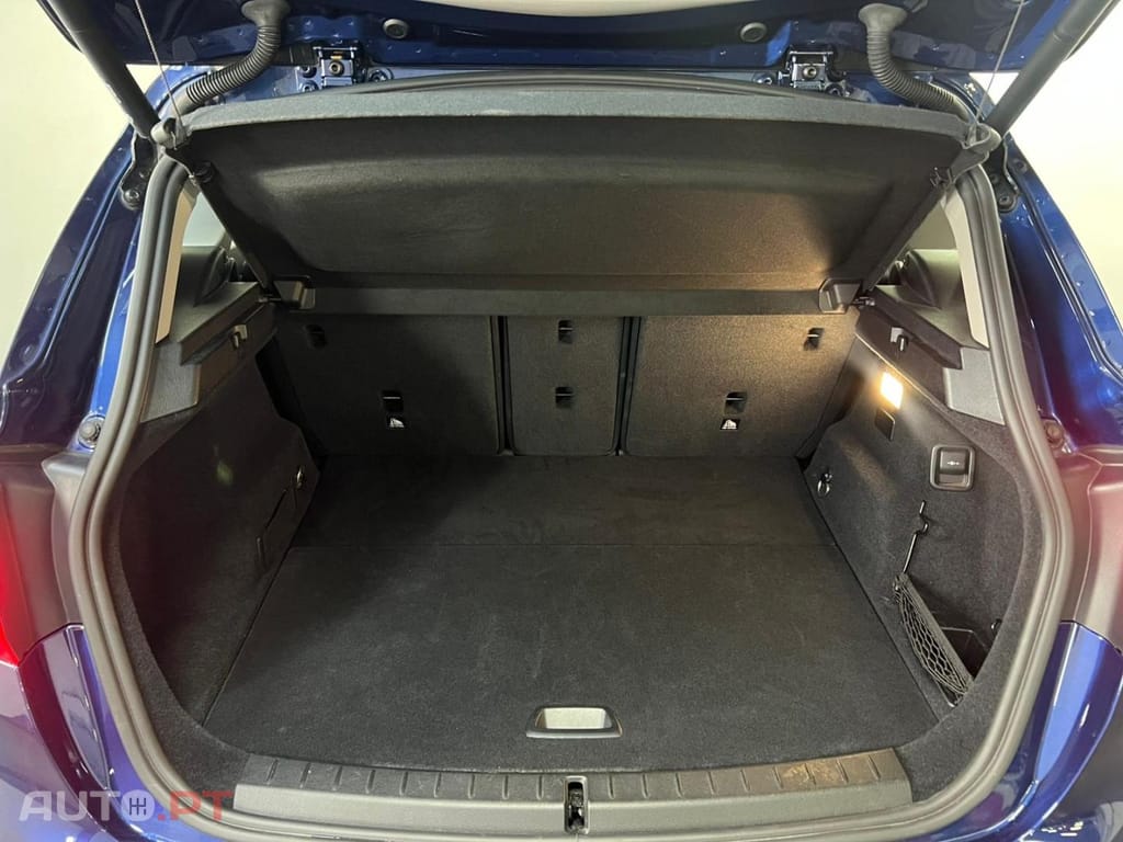BMW 225 xe iPerformance Auto
