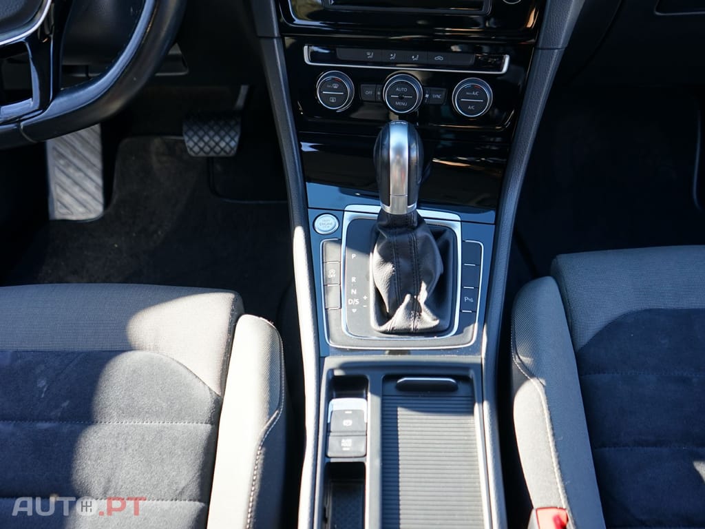 Volkswagen Golf Highline