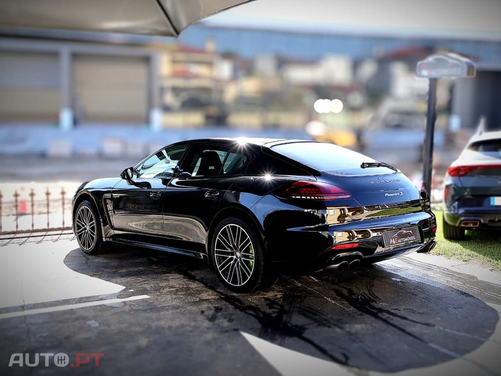 Porsche Panamera S e-Hybrid