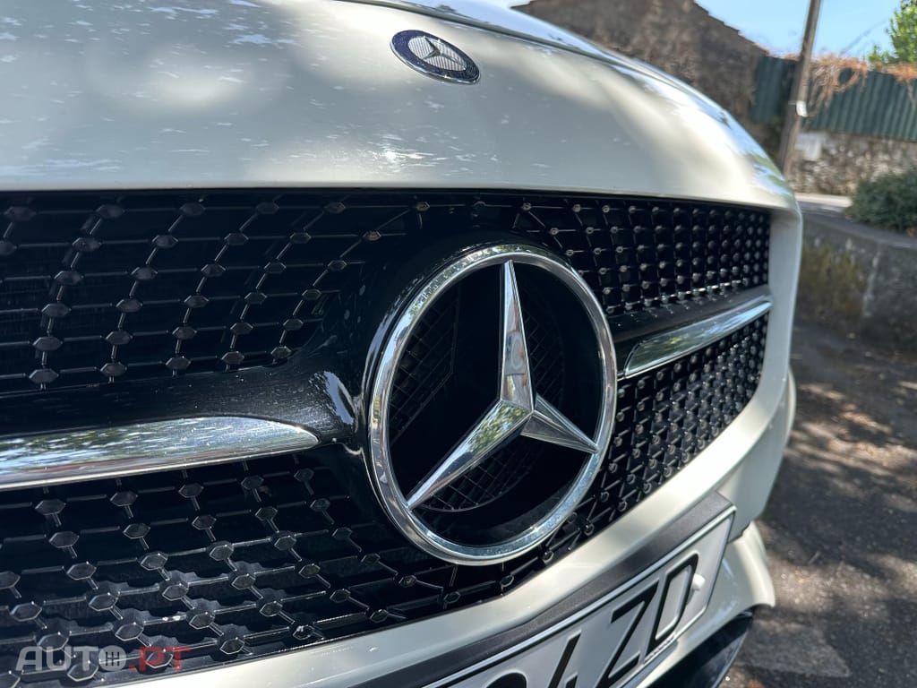 Mercedes-Benz A 180 d AMG Line