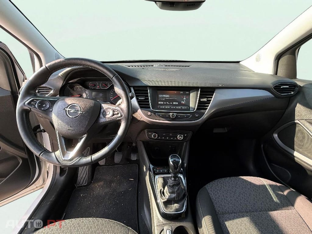 Opel Crossland 1.2 T Business Edition