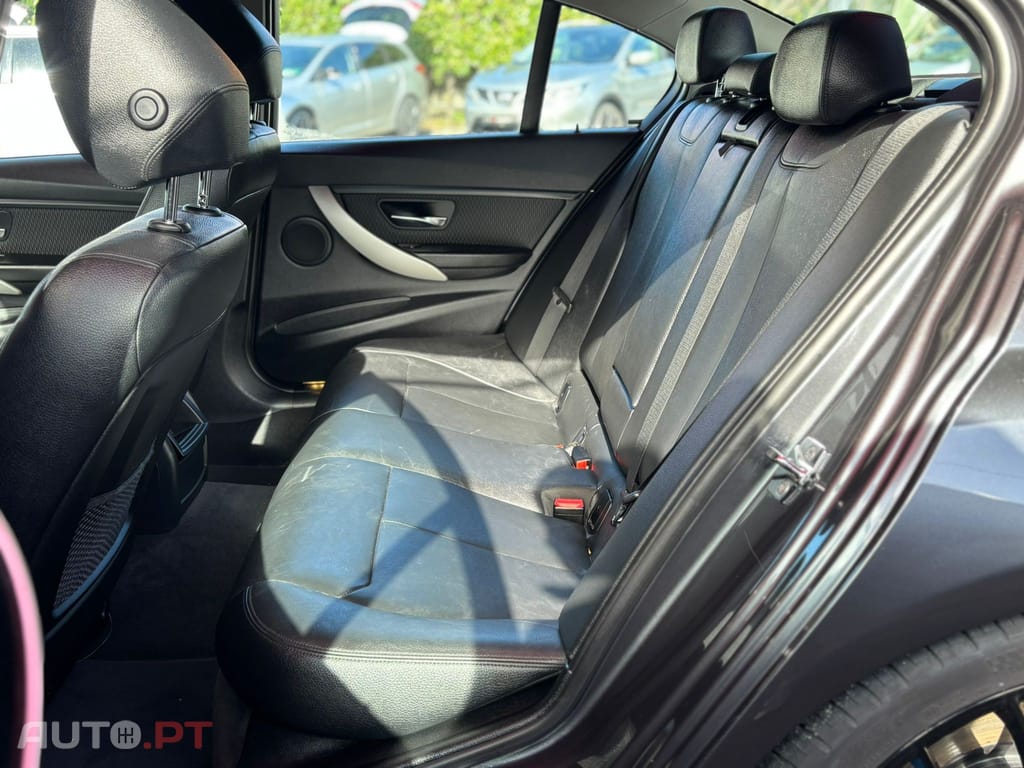 BMW 320 d EfficientDynamics Auto Line Sport