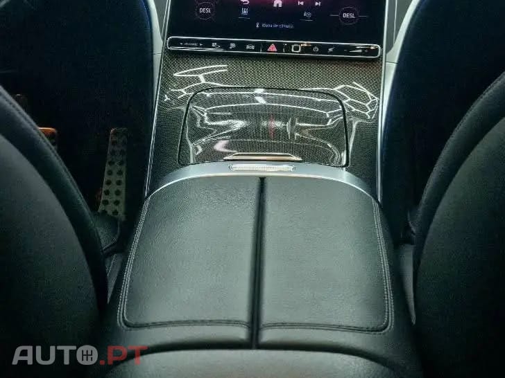 Mercedes-Benz C 300 e AMG Pack Night