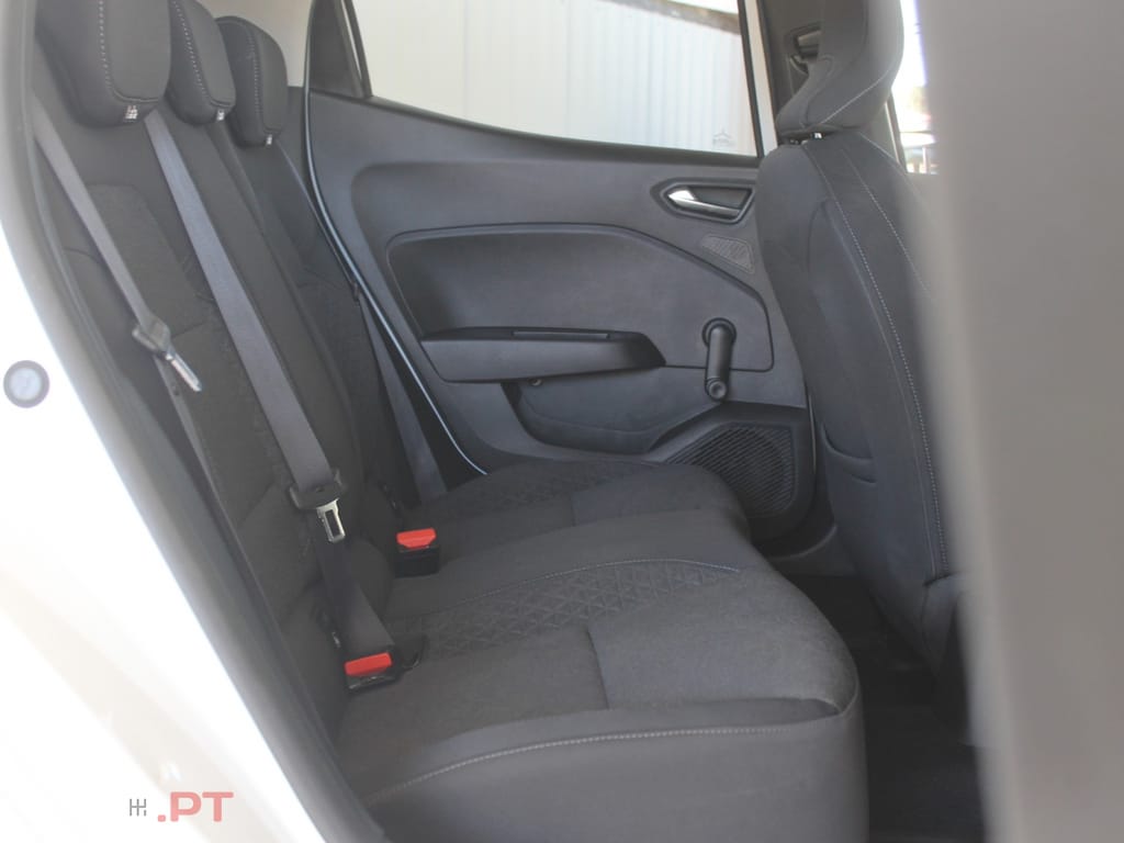 Renault Clio TCe 100 BUSINESS EDITION