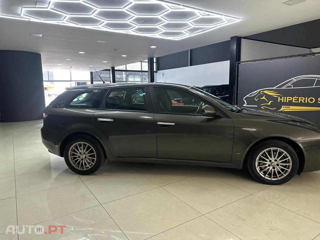 Alfa Romeo 159 Sportwagon 1.9 JTDm 16V Sportiva
