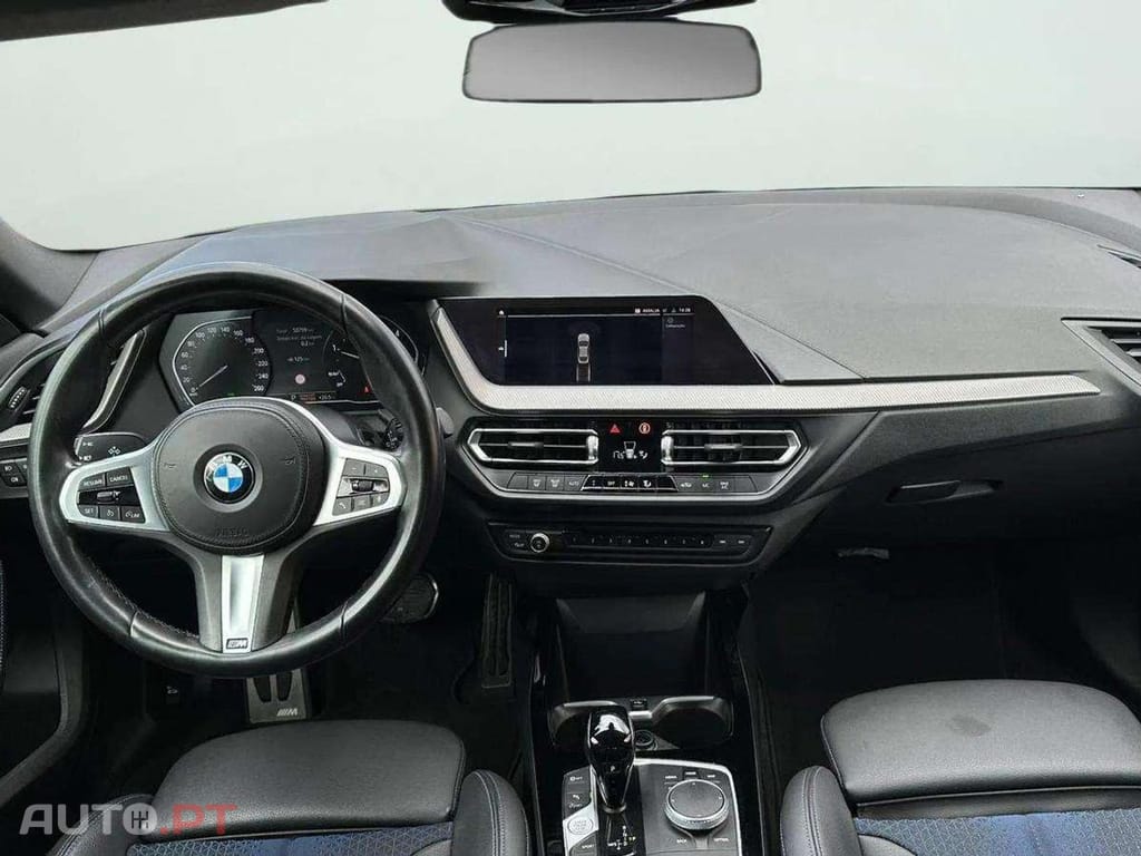 BMW 216 d Pack Desportivo M
