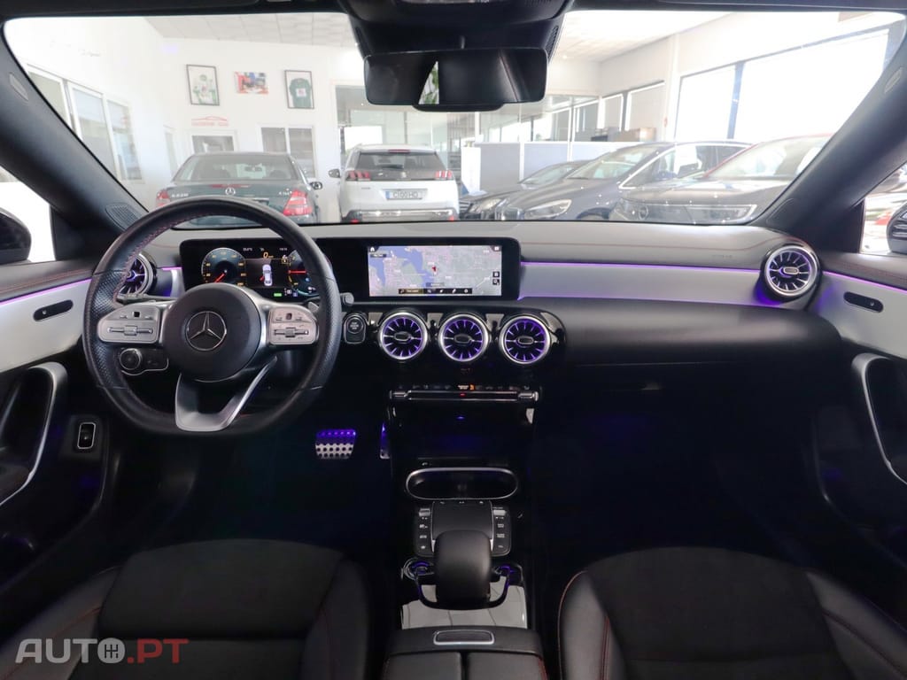 Mercedes-Benz CLA 250 AMG LINE