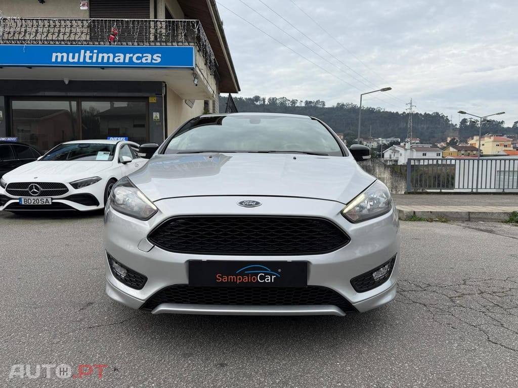 Ford Focus SW 1.0 EcoBoost MHEV ST-Line