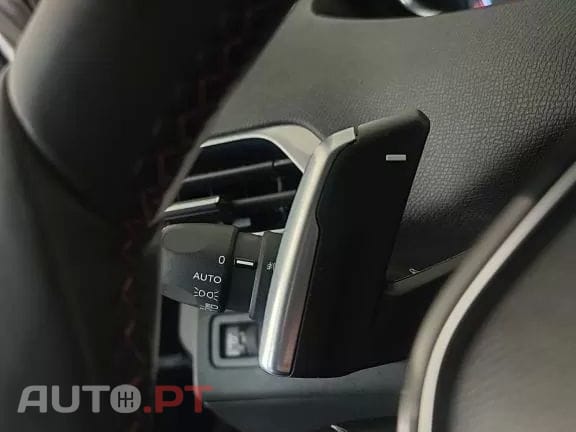 Peugeot 5008 1.6 BlueHDi Style EAT6