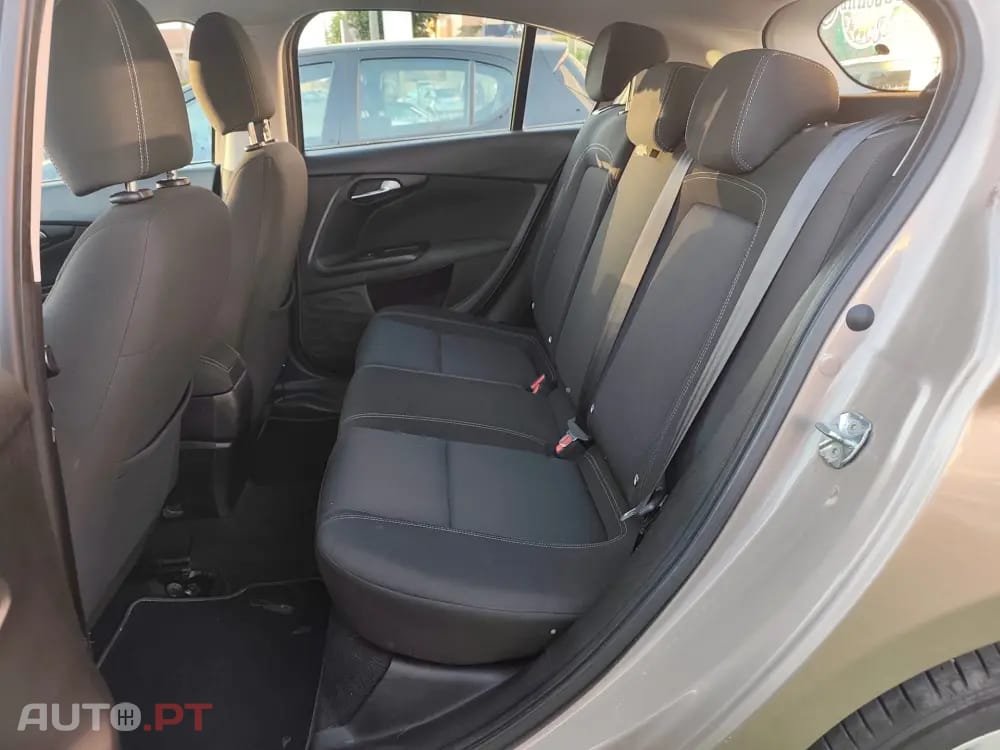 Fiat Tipo 1.3 M-Jet Easy