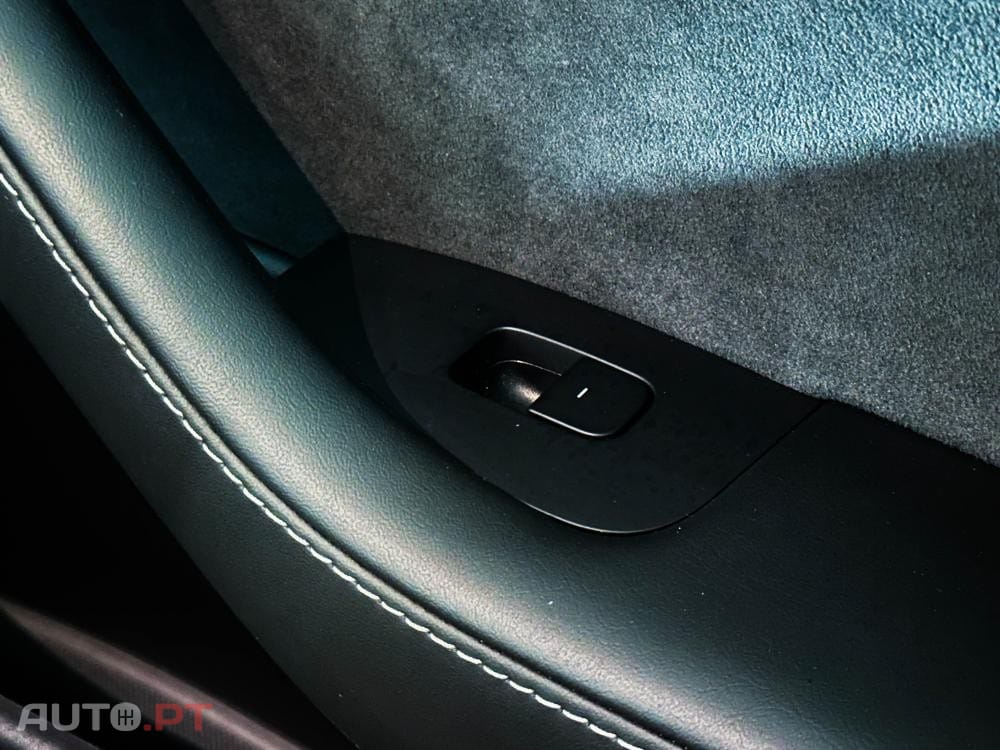 Tesla Model 3 Standard Range Plus RWD