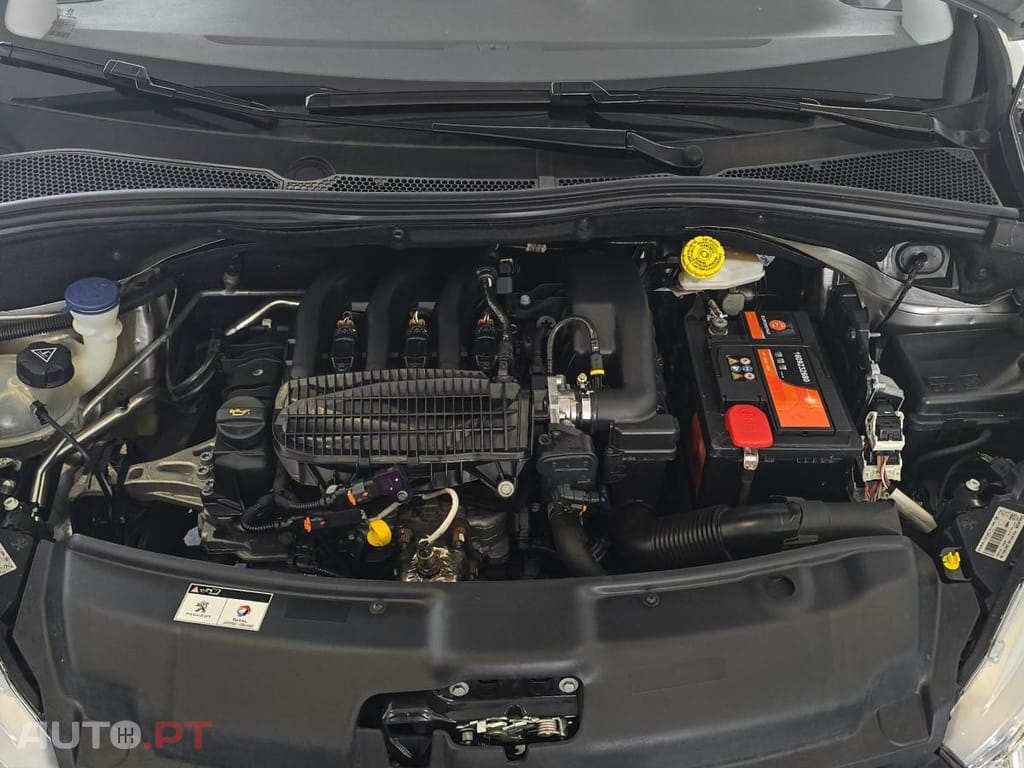 Peugeot 208 1.2 PureTech Signature