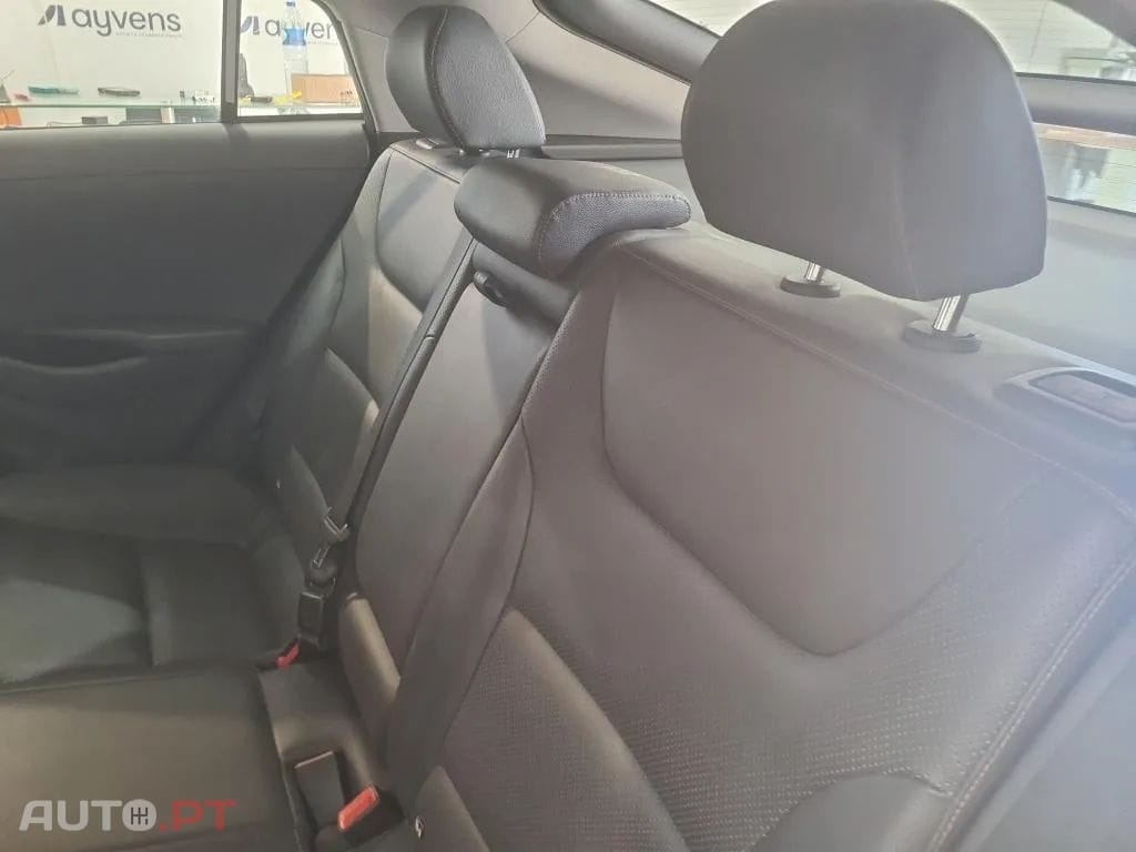 Hyundai Ioniq EV 28kWh Eletric Tech