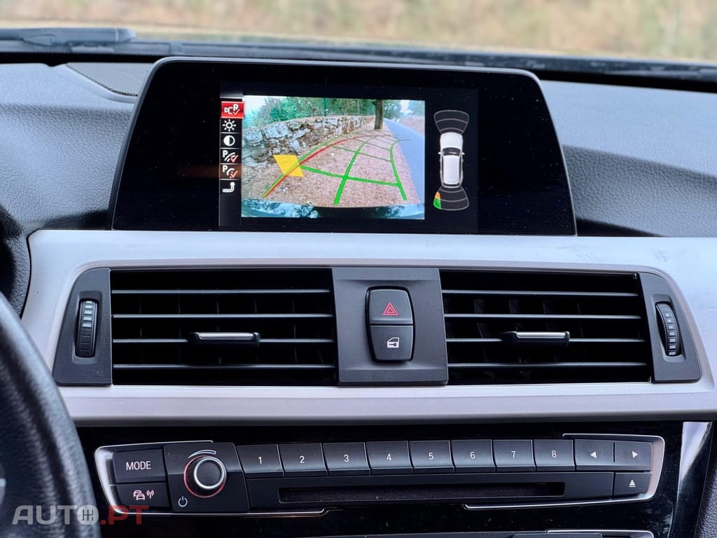 BMW 318 d Touring Modern Line