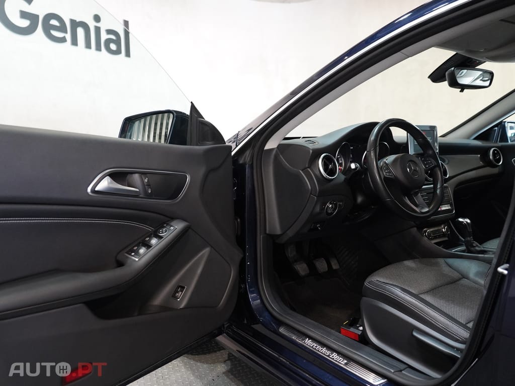 Mercedes-Benz CLA 180 d Style