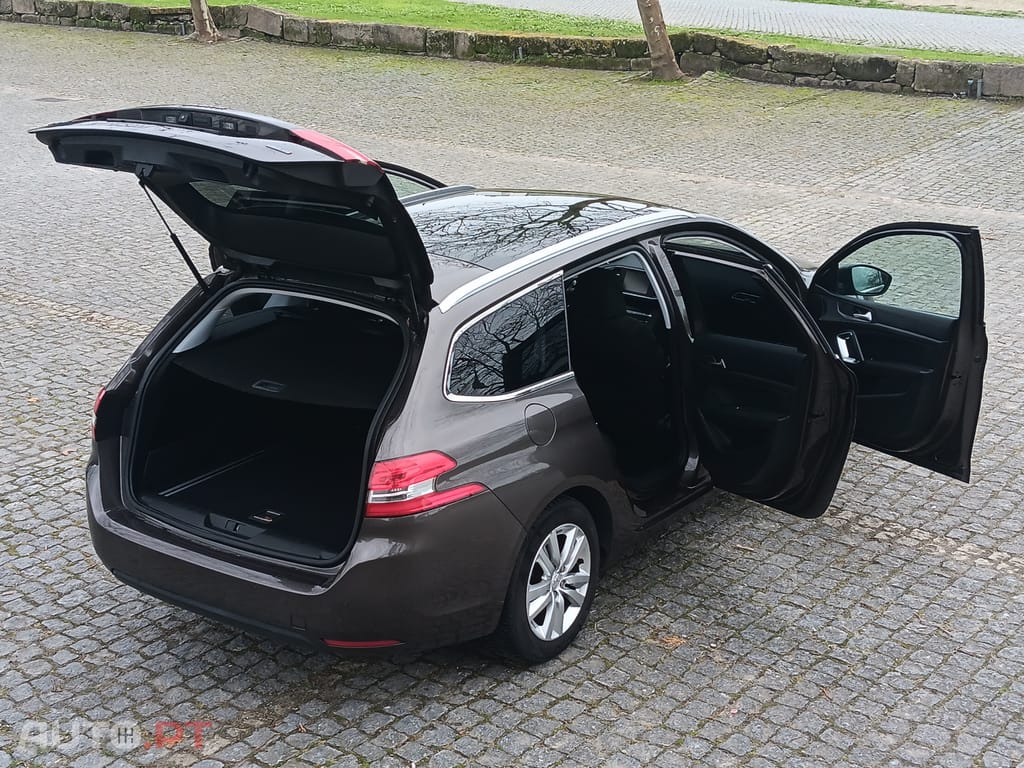 Peugeot 308 SW 1.6 BlueHDI
