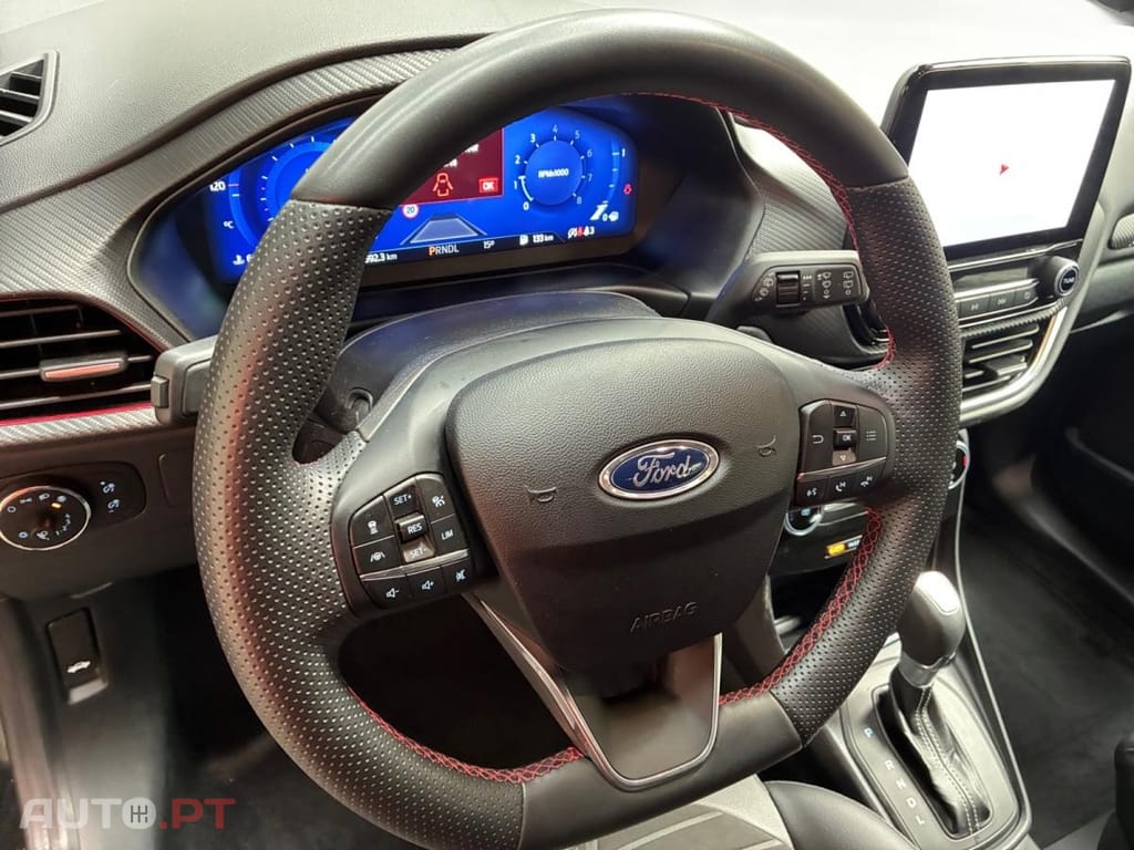 Ford Puma 1.0 EcoBoost mHEV Powershift ST-Line X