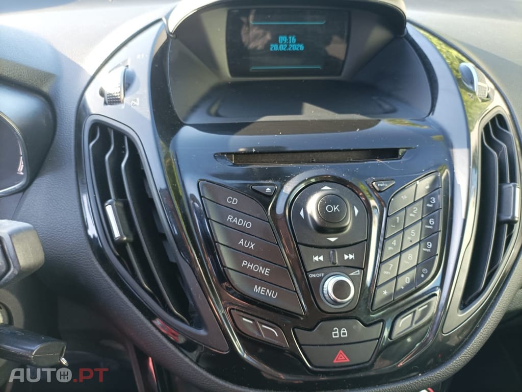 Ford B-Max 1.0 EcoBoost Titanium