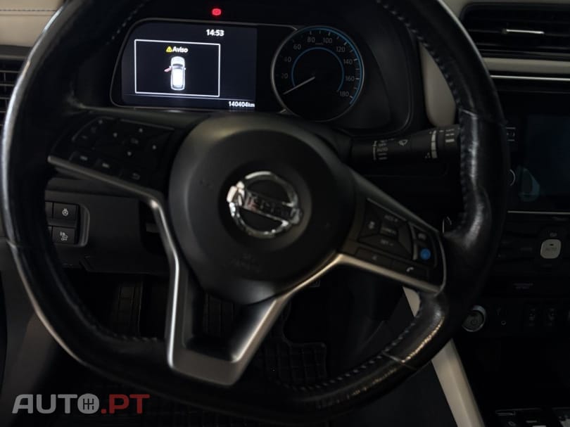 Nissan Leaf Tekna ProPilot Park