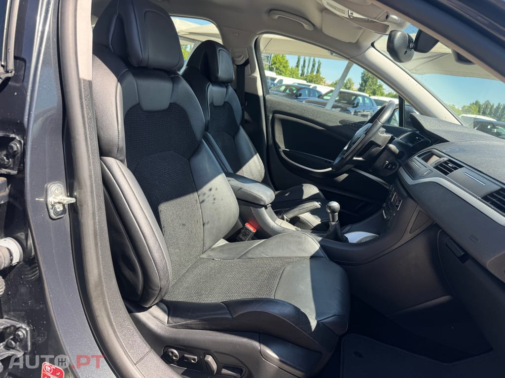 Citroen C5 1.6 HDi VTR+