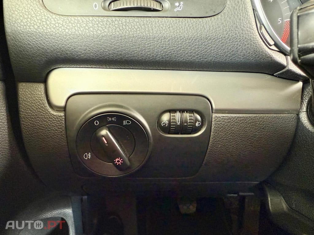Volkswagen Golf 1.6 TDi Confortline