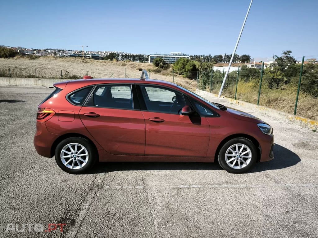 BMW 216 d Line Luxury