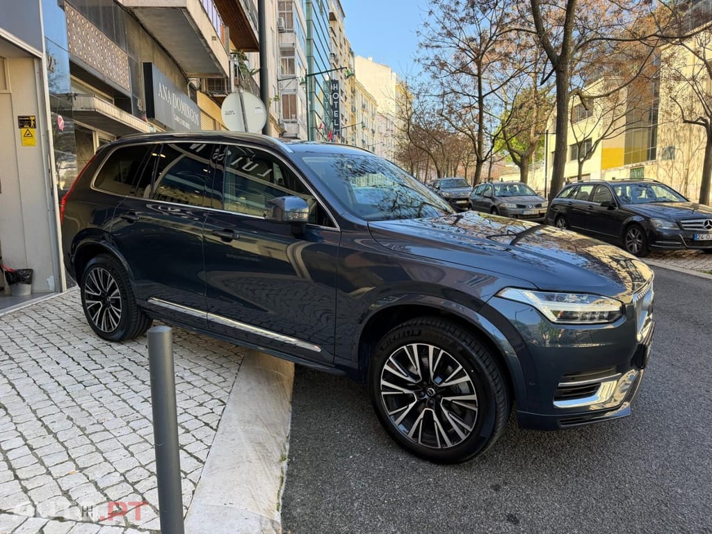 Volvo XC90 2.0 T8 PHEV Ultimate Dark AWD