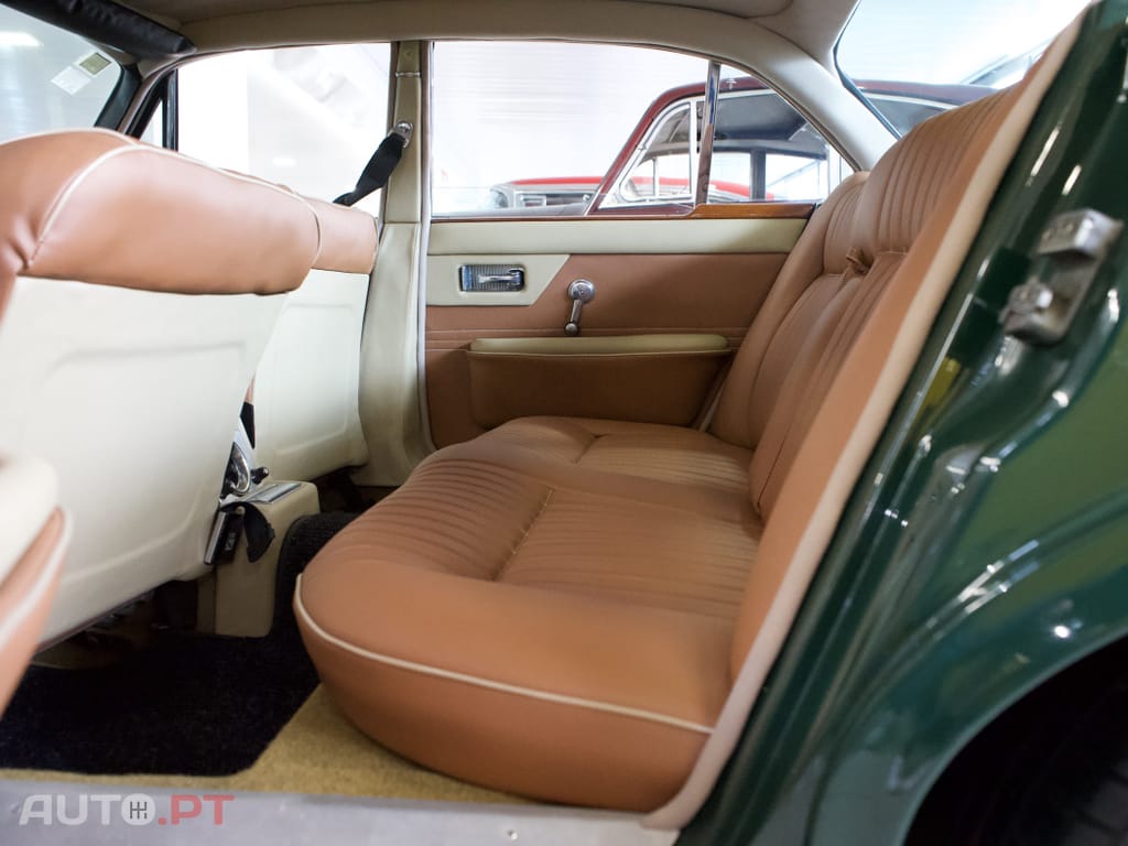 Jaguar XJ6 2.8