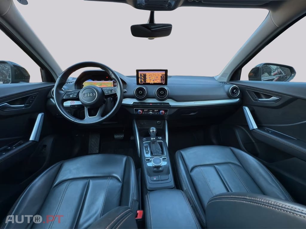 Audi Q2 I.V.A DEDUTÍVEL 35 TDI Sport