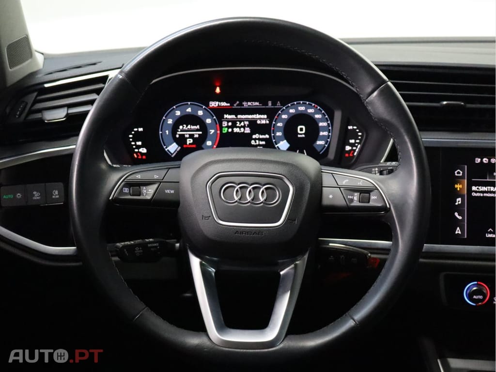 Audi Q3 45 TFSIe S tronic