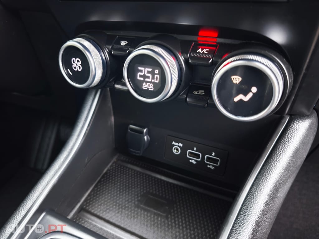 Renault Captur 1.3 TCe Intens