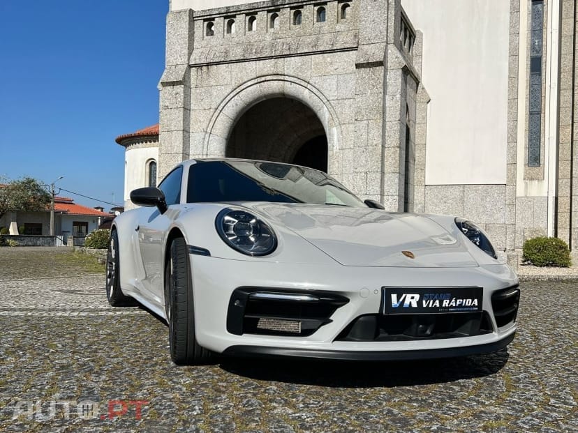 Porsche 911 Carrera 4S PDK