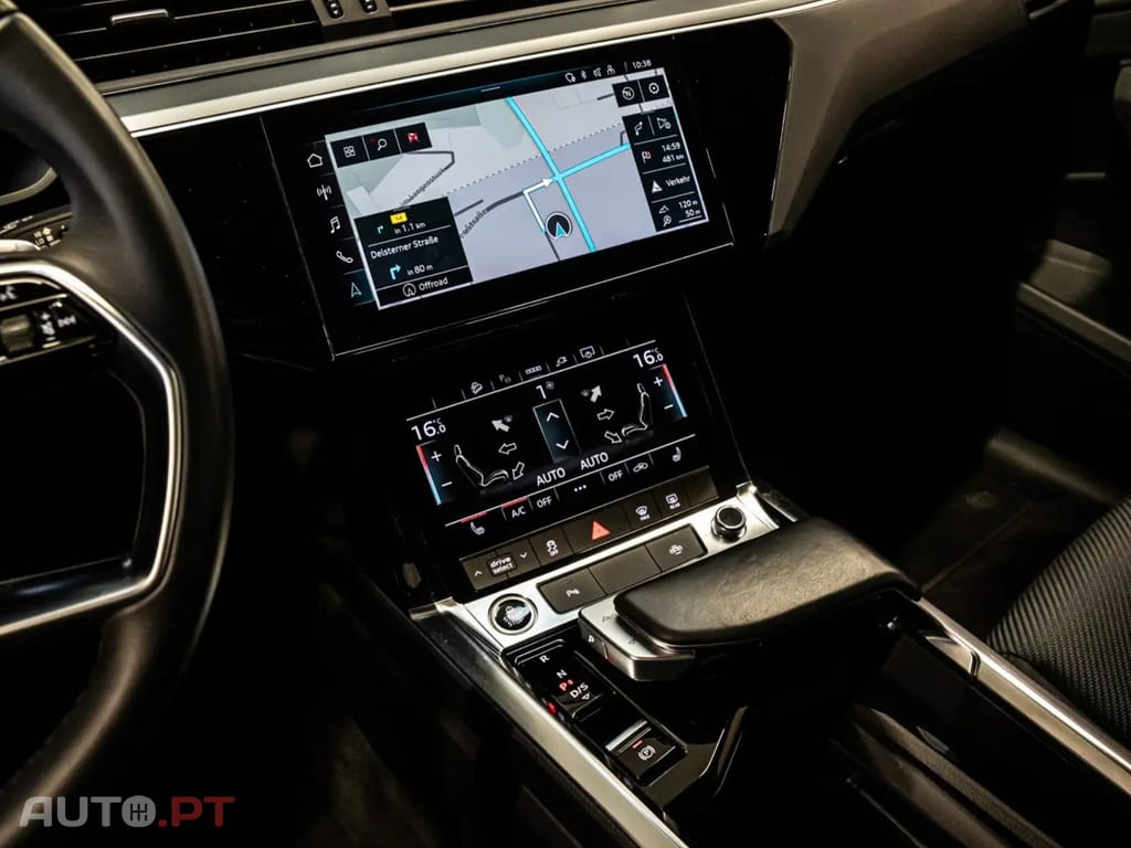 Audi E-Tron I.V.A DEDUTÍVEL 55 ADVANCED 21Z