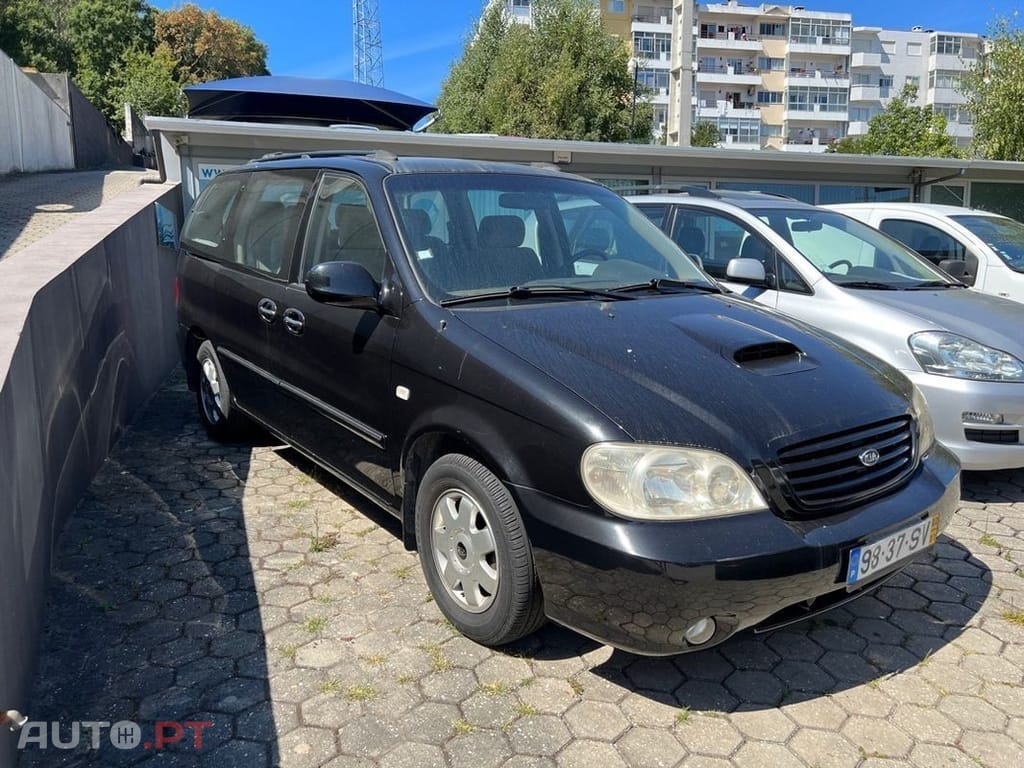 Kia Carnival 2.9 CRDi EX Confort