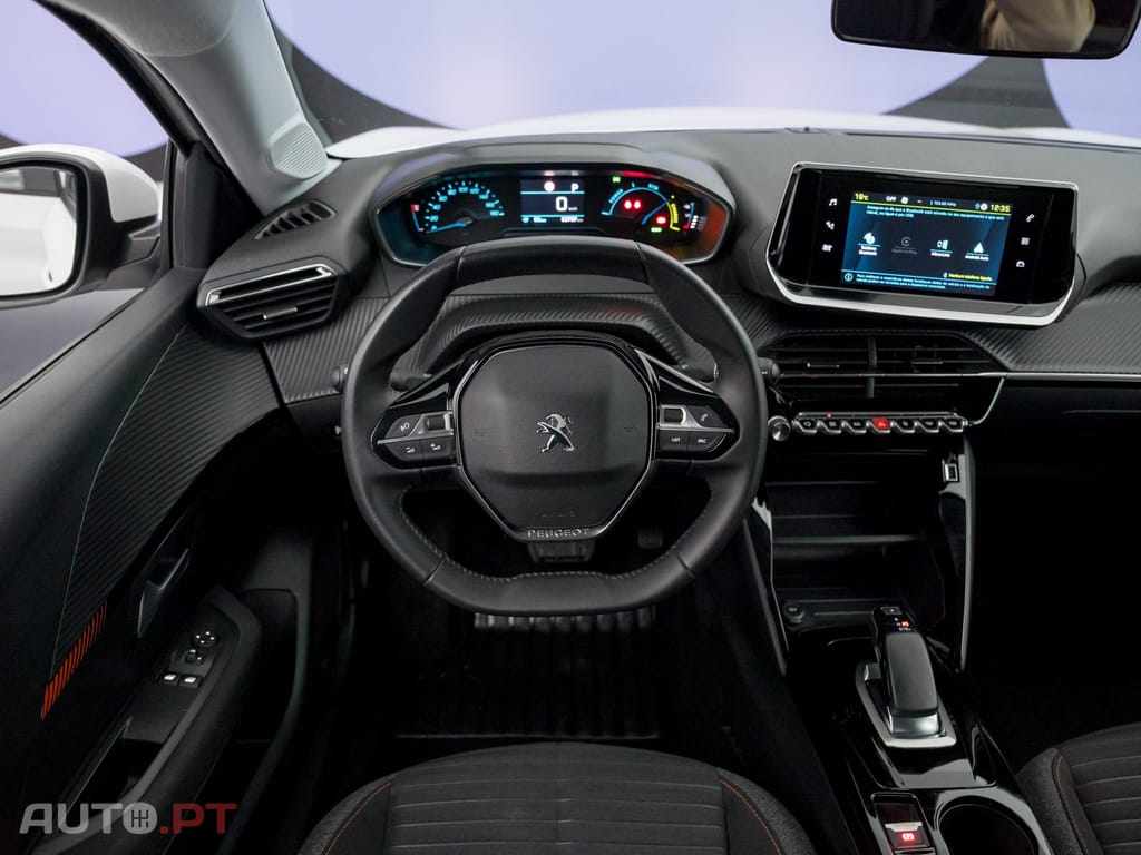 Peugeot E-208 50 kWh Active