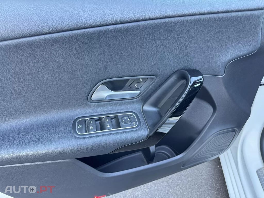 Mercedes-Benz A 160 d Business Solutions