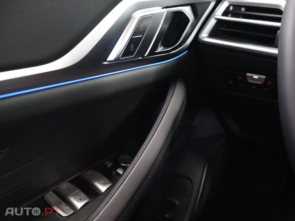 BMW i4 eDrive40