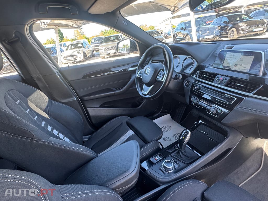 BMW X2 18 d sDrive Auto