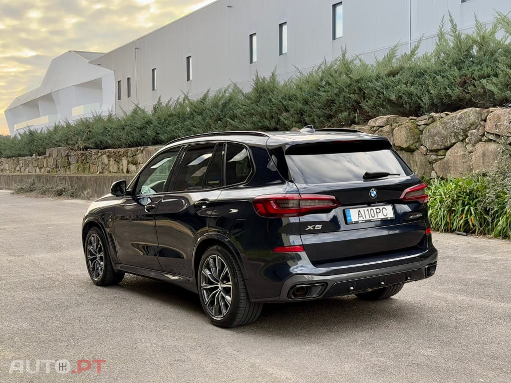 BMW X5 45 e xDrive Pack M