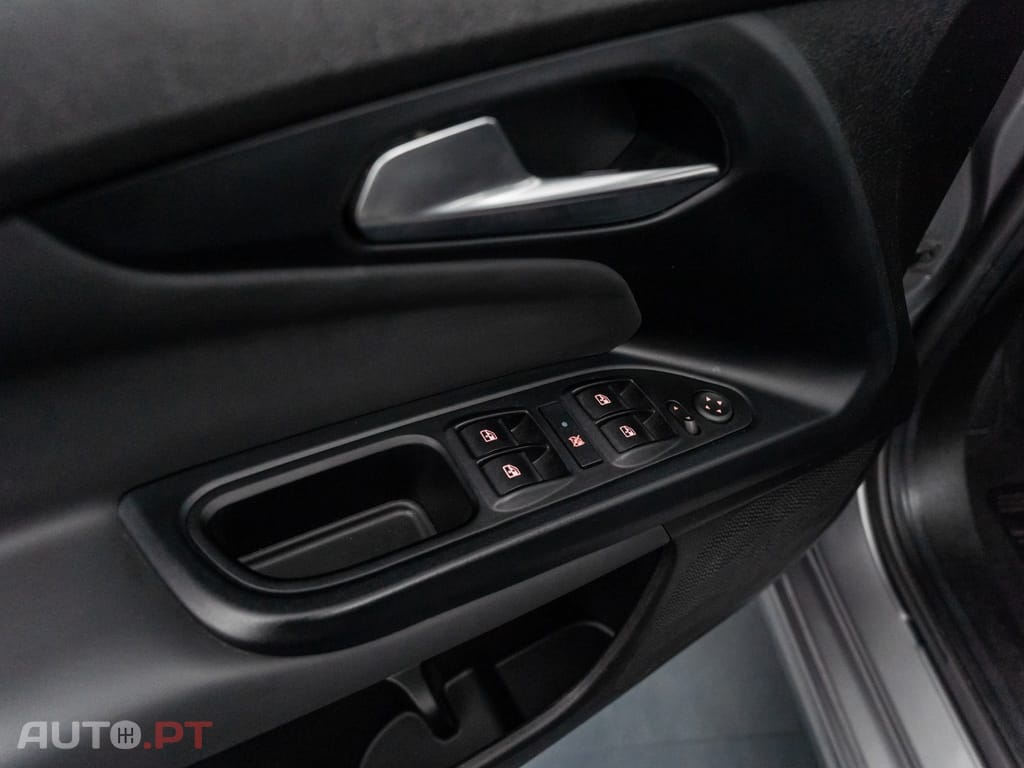 Fiat Tipo 1.3 M-Jet Lounge