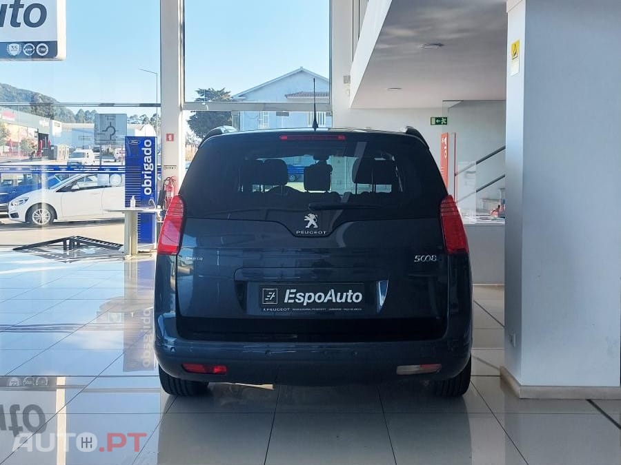Peugeot 5008 1.6 BlueHDi Style