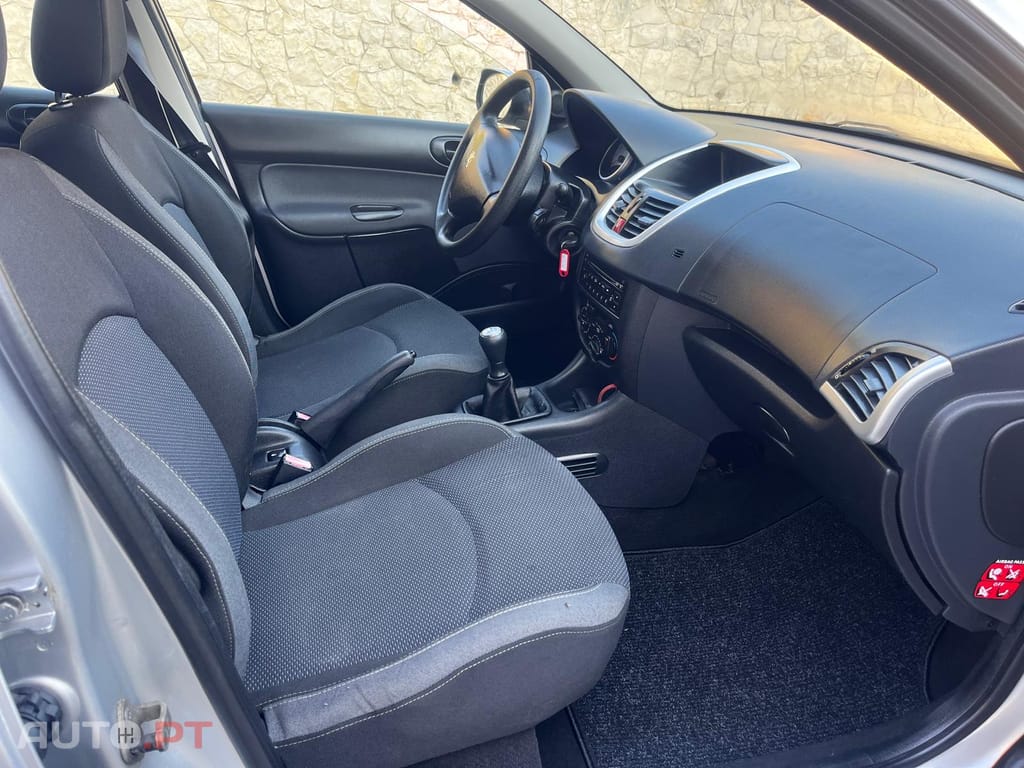 Peugeot 206+ 1.1