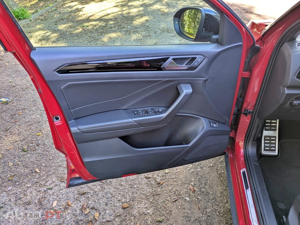 Volkswagen T-Roc 2.0 TDI R-Line DSG