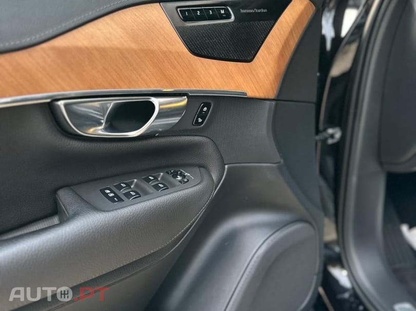 Volvo XC90 2.0 T8 PHEV Inscription Expression AWD