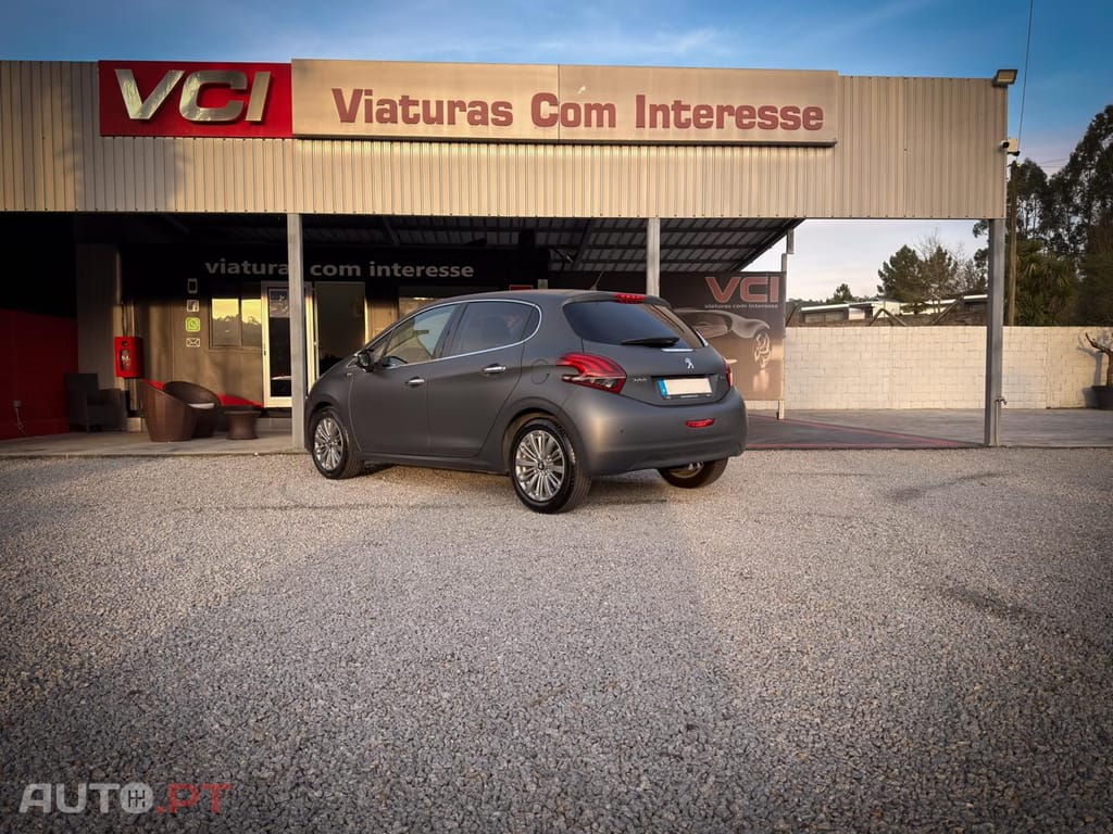 Peugeot 208 1.2 PURETECH