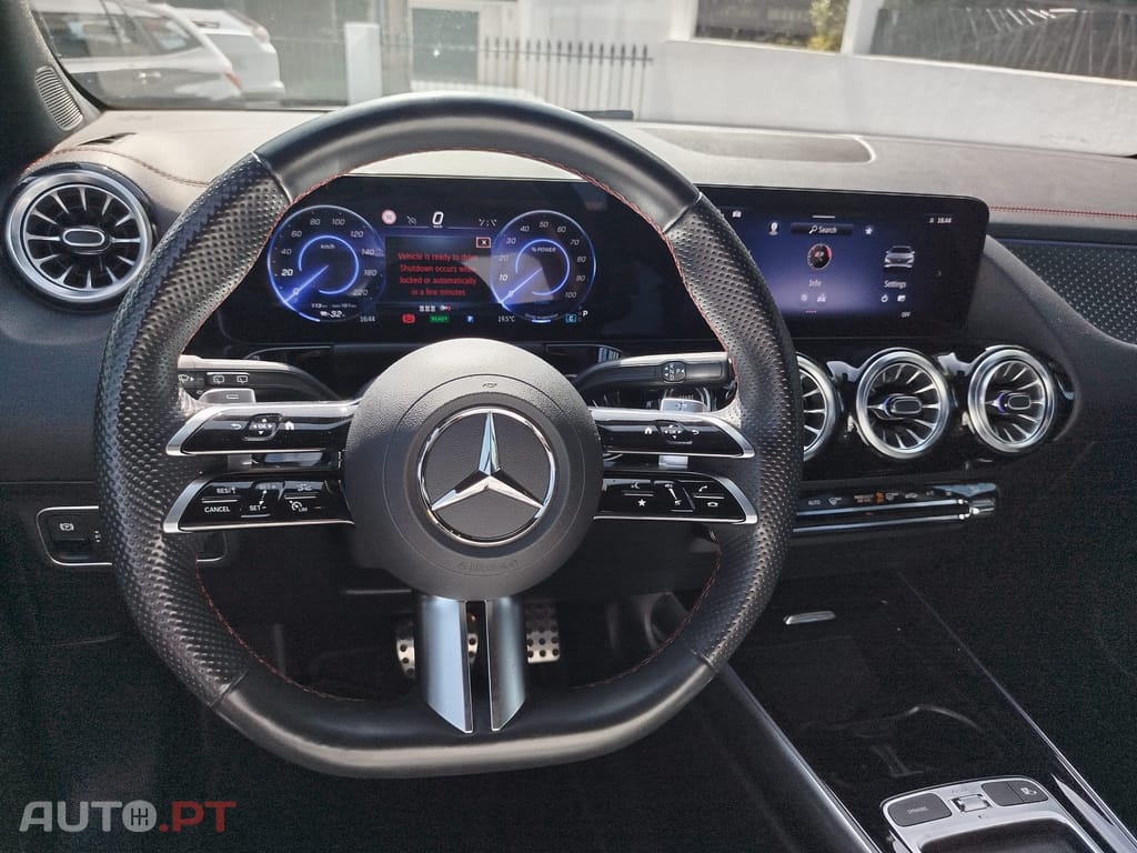 Mercedes-Benz EQA 250+ AMG Line